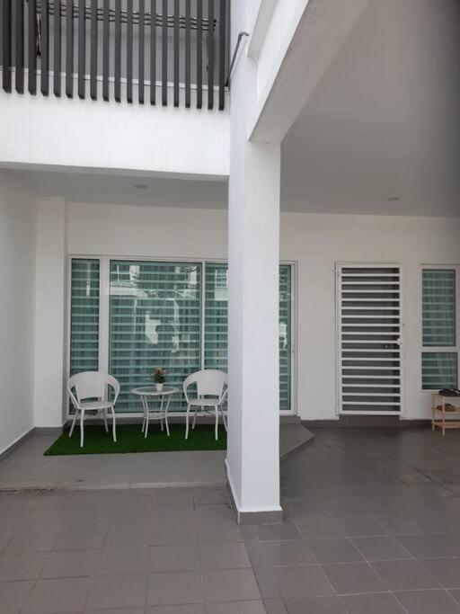 Holiday home Damai Kota Seribong -